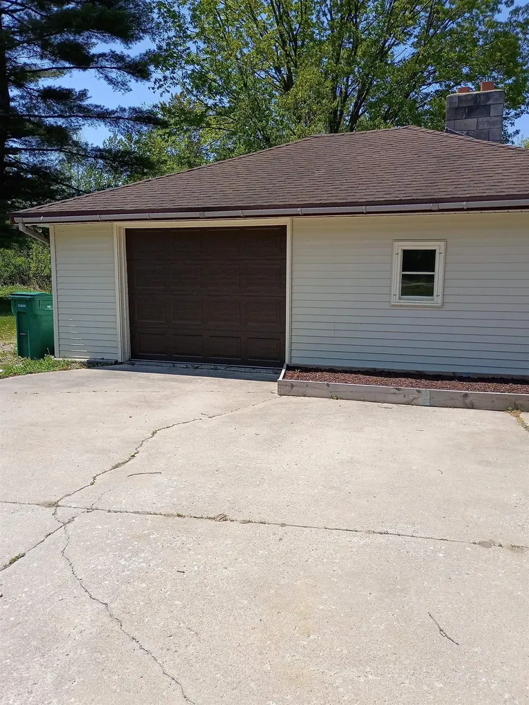 715 Monument Road Baldwin Township MI 48763