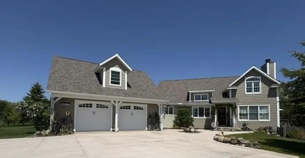 900 Providence Way West Branch Township MI 48661