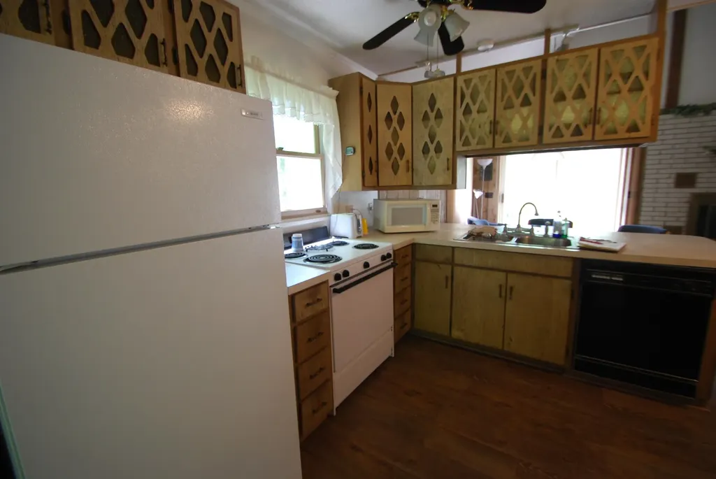 1456 Rifle River Drive Mills Township MI 48756