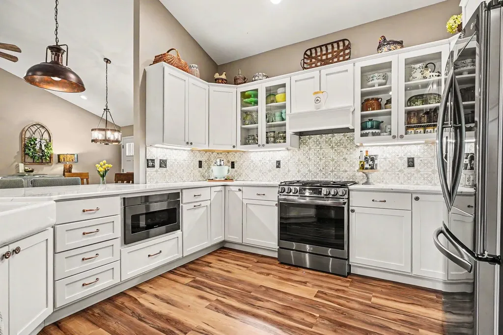 1735 Iroquois Trail Grant Township MI 48748