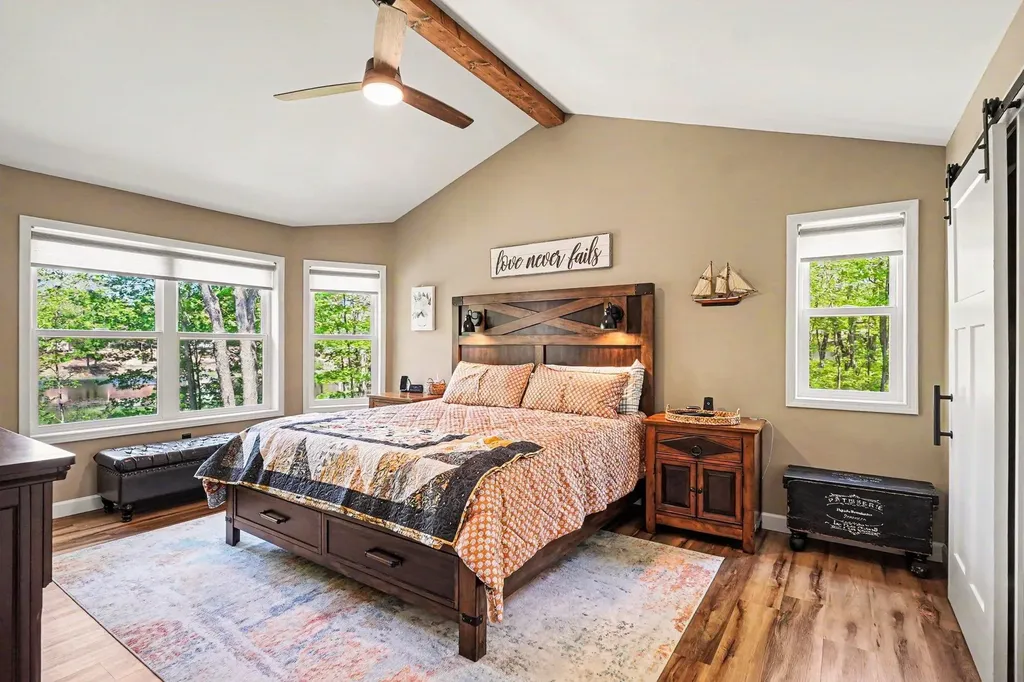1735 Iroquois Trail Grant Township MI 48748