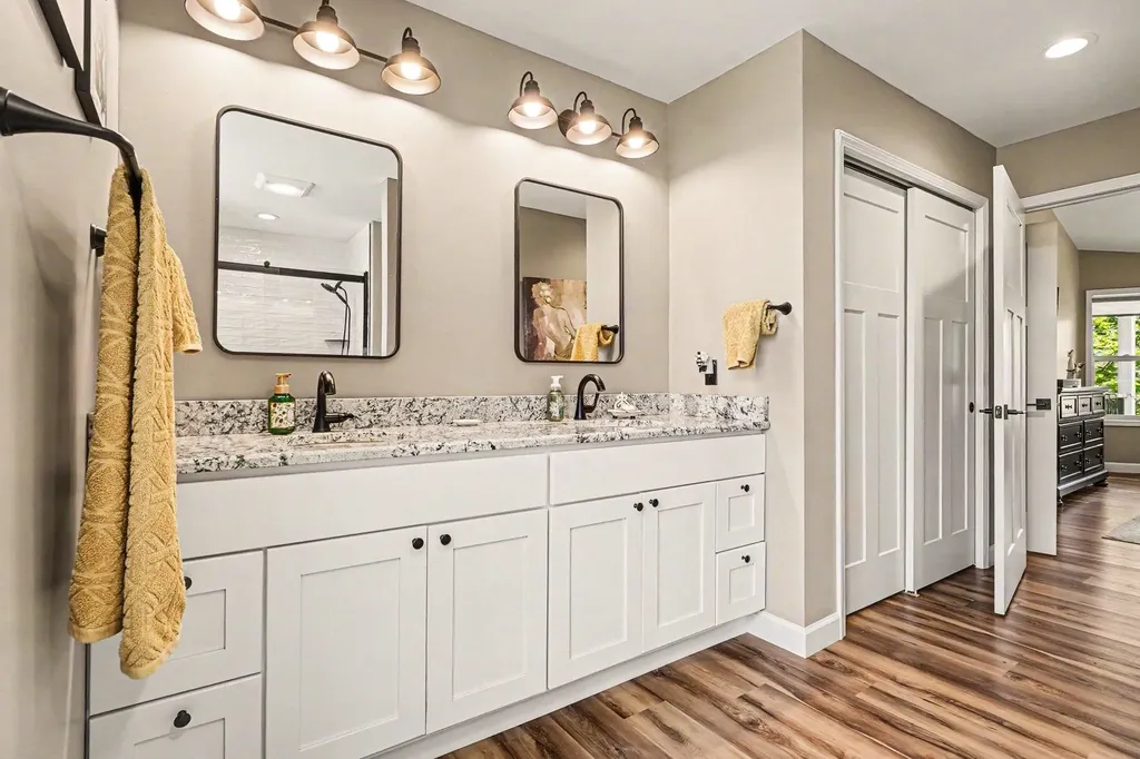 1735 Iroquois Trail Grant Township MI 48748