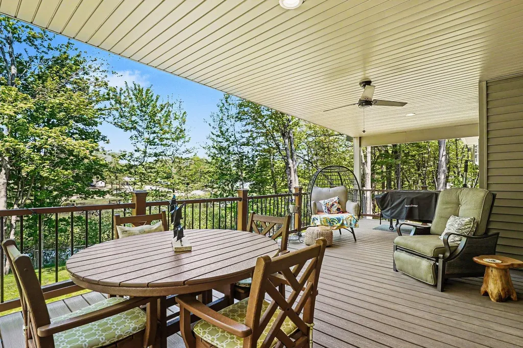 1735 Iroquois Trail Grant Township MI 48748