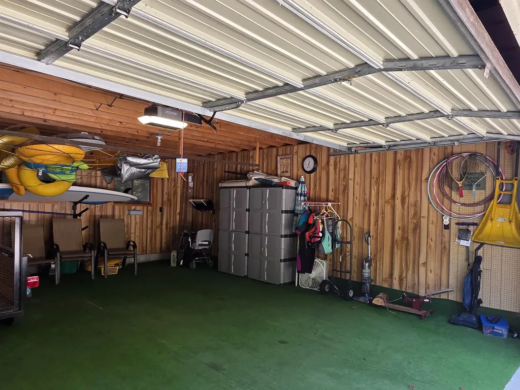 3694 N Us-23 Oscoda Charter Township MI 48750