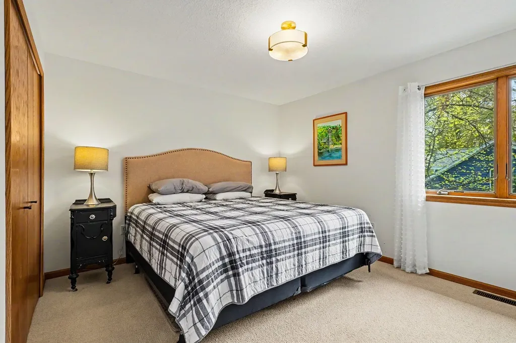 4364 Pointe Place Oscoda Charter Township MI 48750