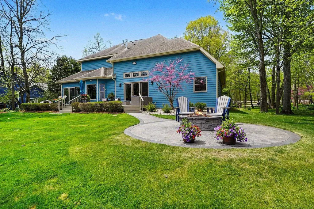 4364 Pointe Place Oscoda Charter Township MI 48750