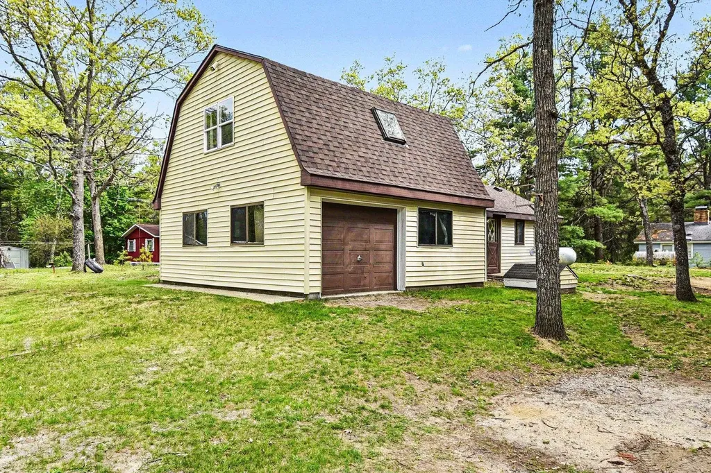 4359 Deerland Road Oscoda Charter Township MI 48750