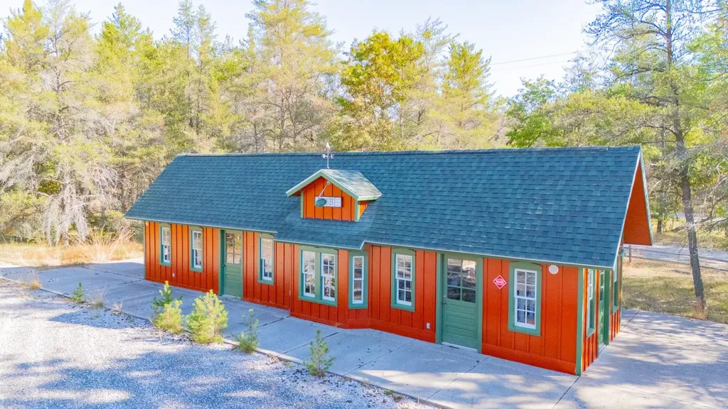 230 S Abbe Road Mentor Township MI 48621