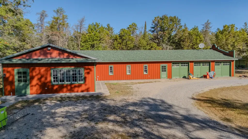 230 S Abbe Road Mentor Township MI 48621