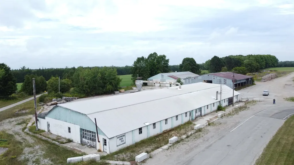 6780 Railway Street Presque Isle Township MI 49776
