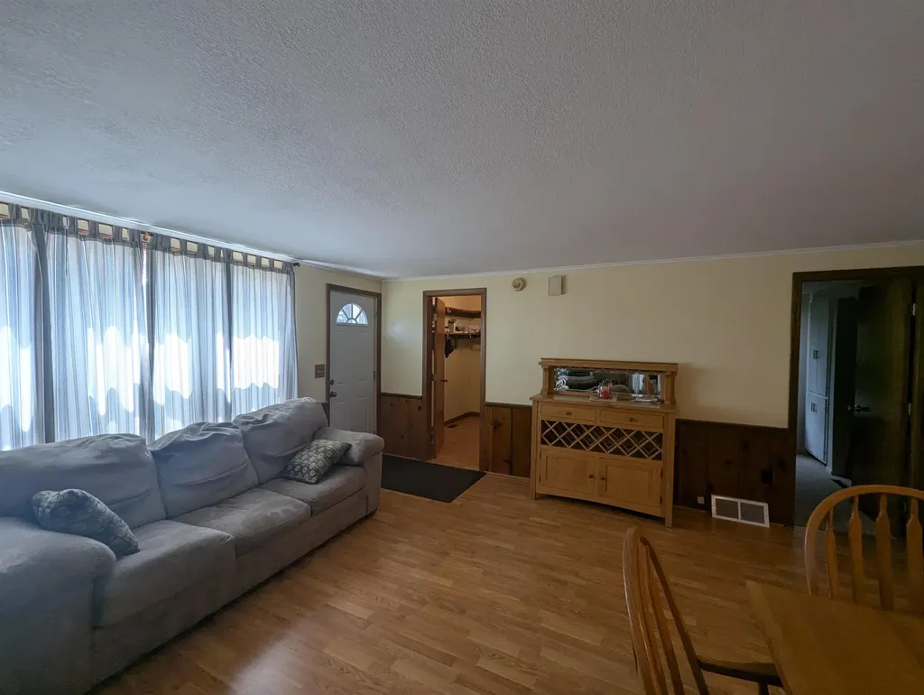4967 Center Sims Township MI 48703