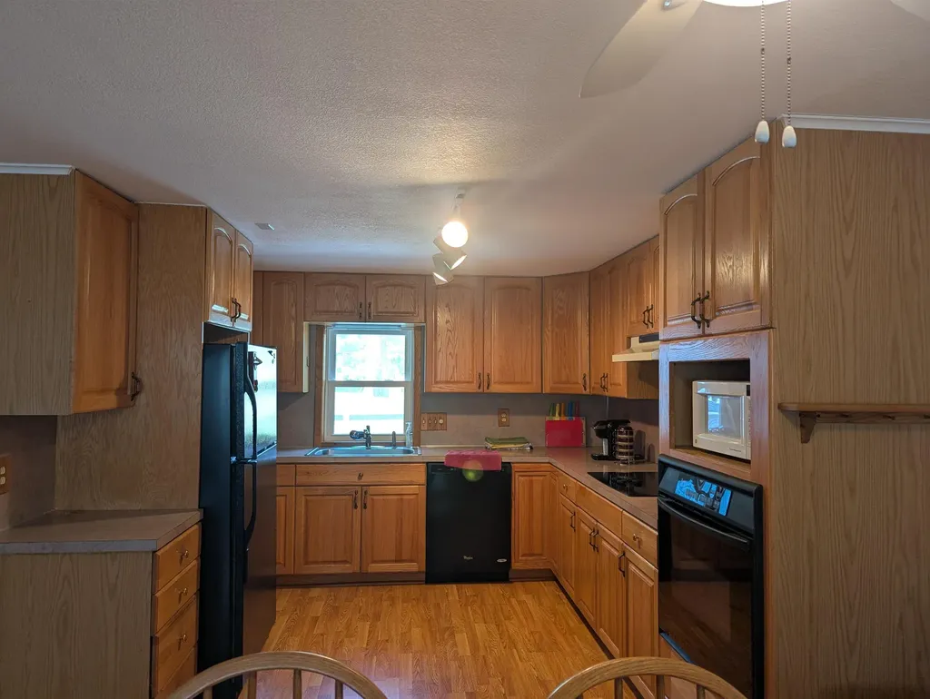4967 Center Sims Township MI 48703