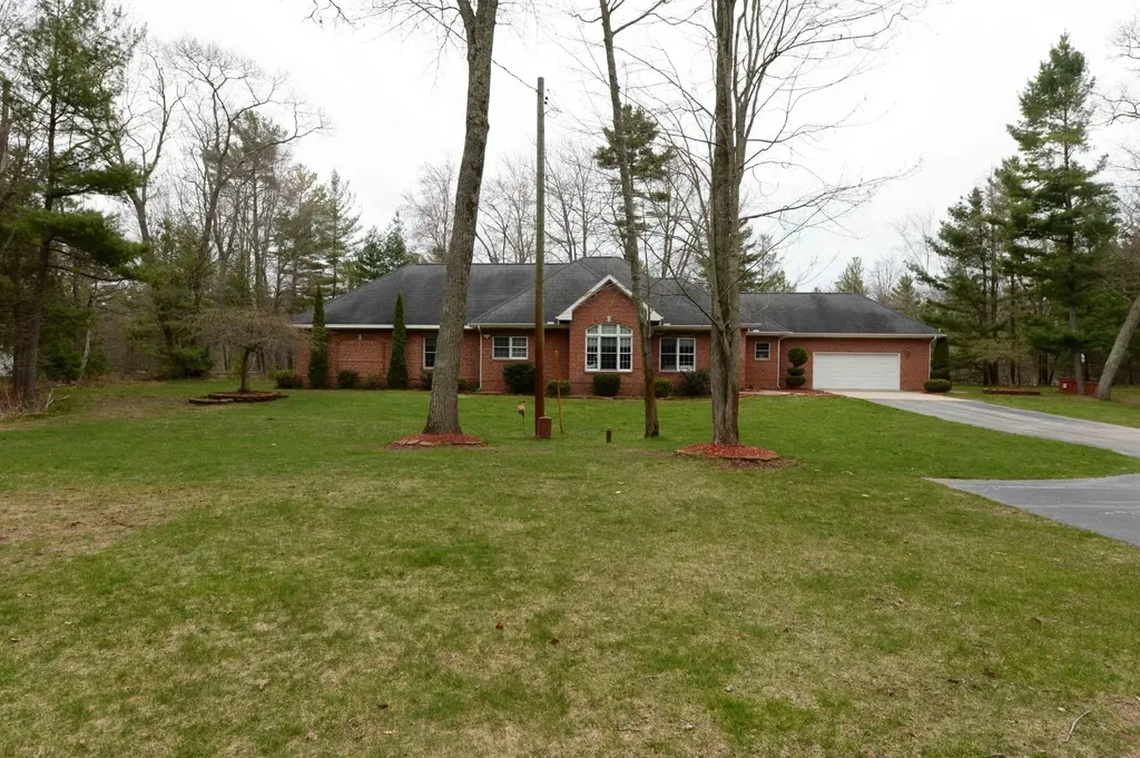 4507 Gowen Road Au Sable Charter Township MI 48730