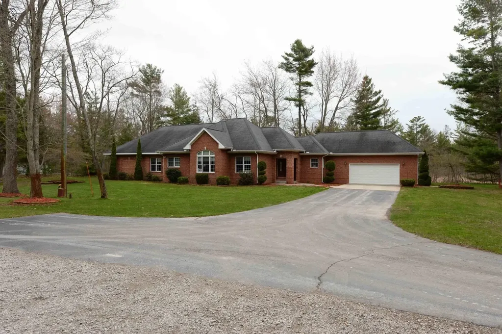 4507 Gowen Road Au Sable Charter Township MI 48730