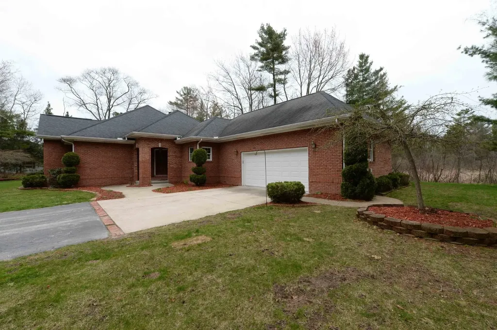 4507 Gowen Road Au Sable Charter Township MI 48730