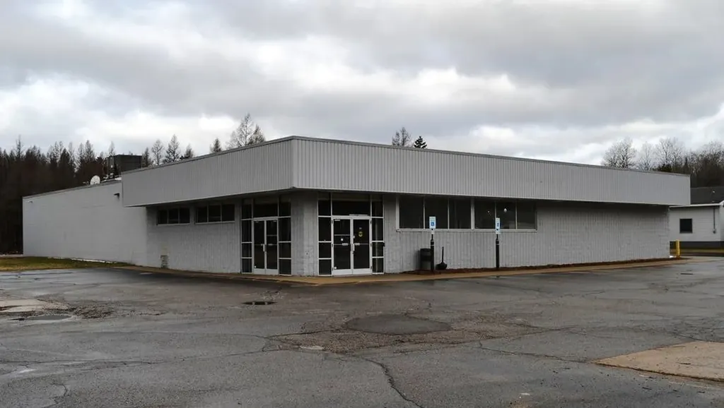 425 N Fifth Street Higgins Township MI 48653