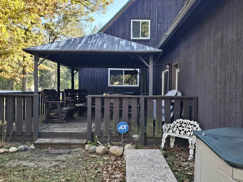 6160 Rollaway Road Plainfield Township MI 48739