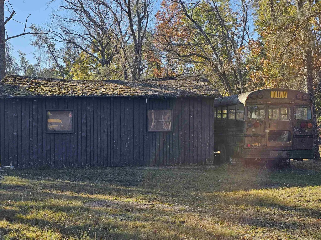 6160 Rollways Road Plainfield Township MI 48739