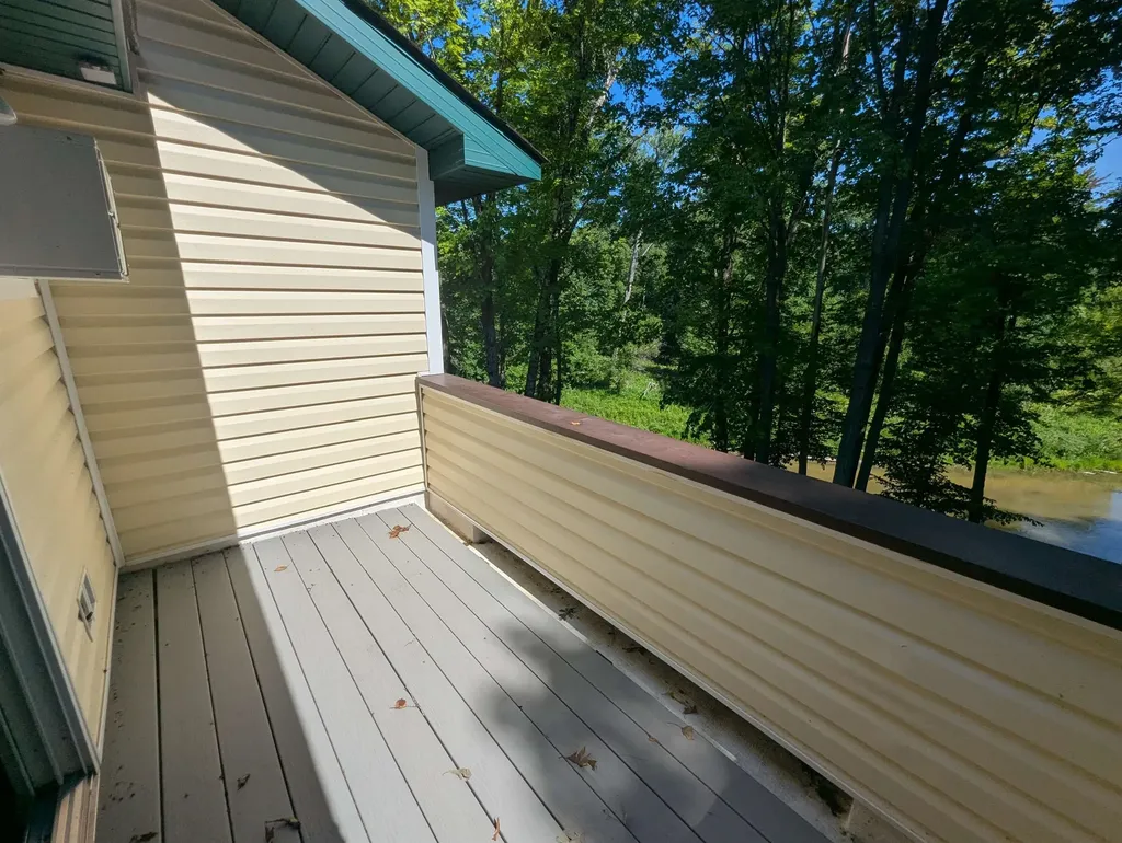 1620 N Michigan Arenac Township MI 48749