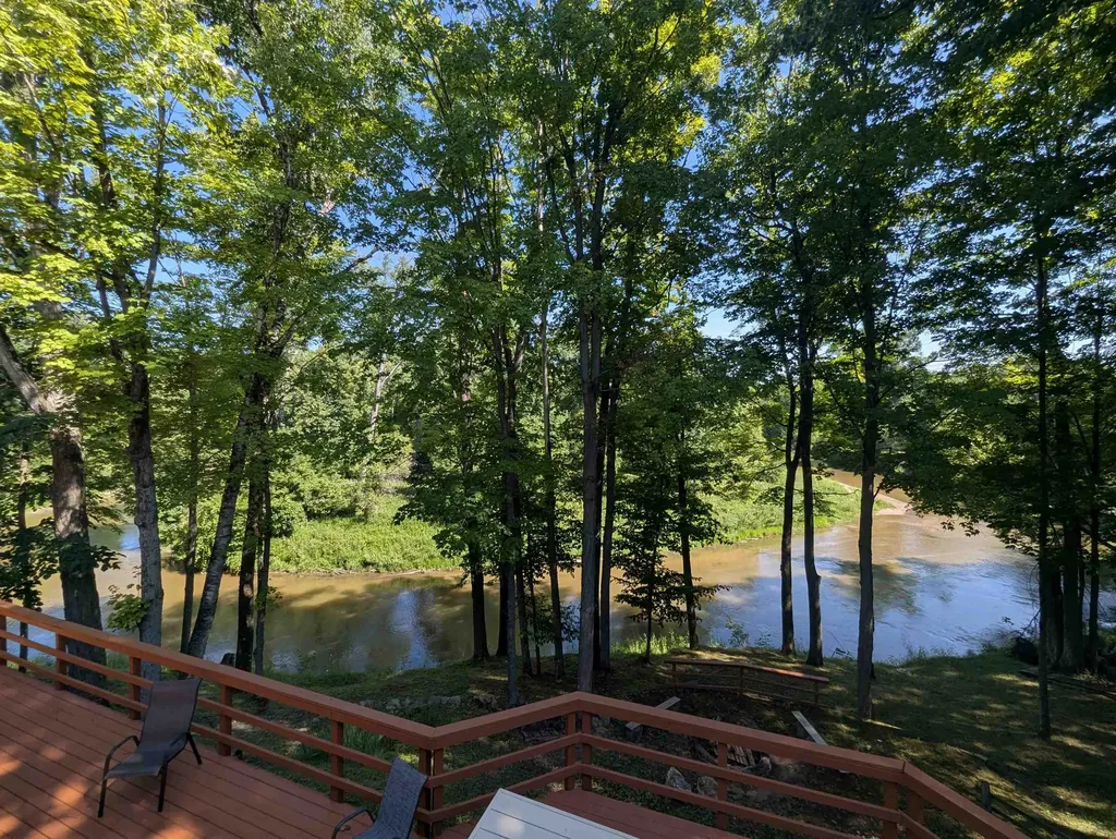 1620 N Michigan Arenac Township MI 48749