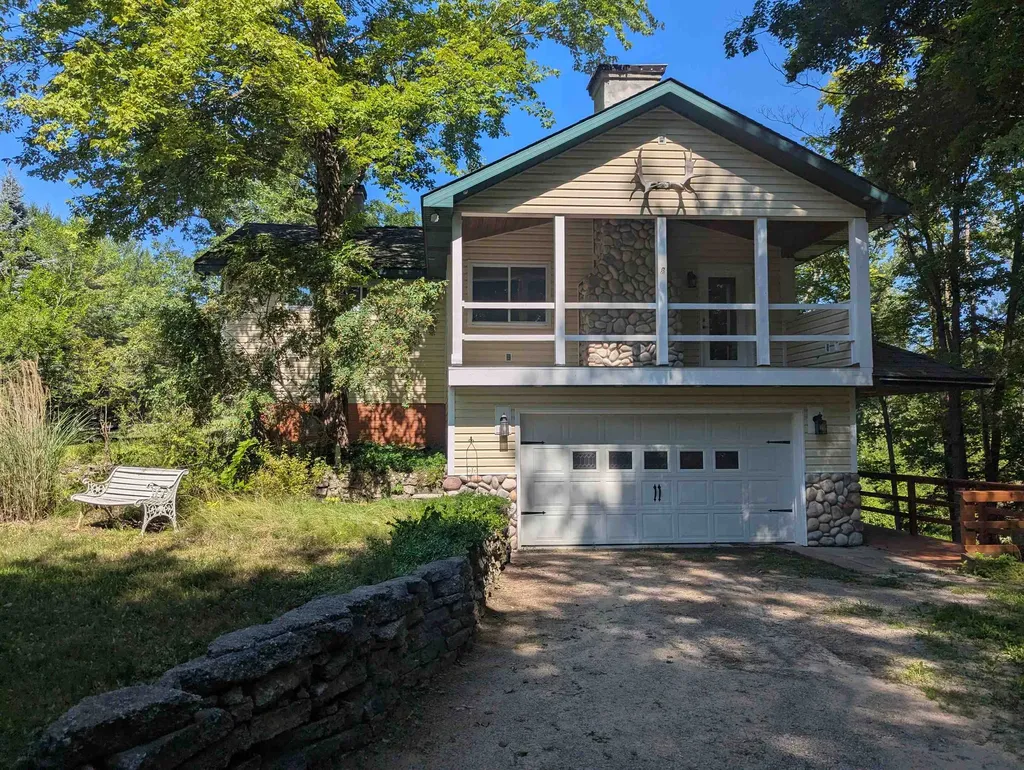 1620 N Michigan Arenac Township MI 48749