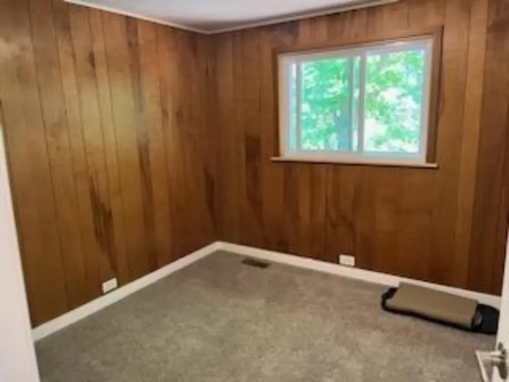 1620 N Michigan Arenac Township MI 48749