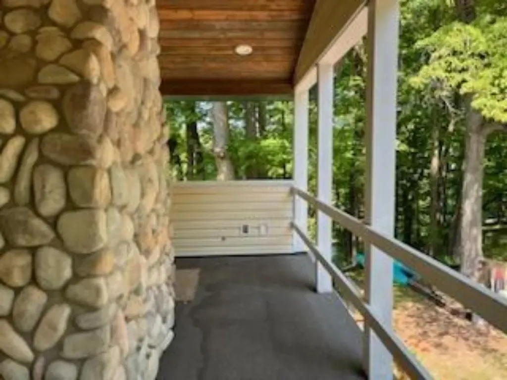 1620 N Michigan Arenac Township MI 48749