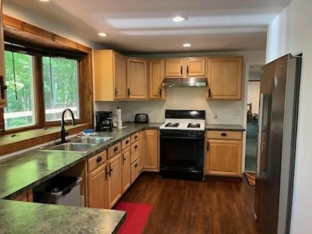 1620 N Michigan Arenac Township MI 48749