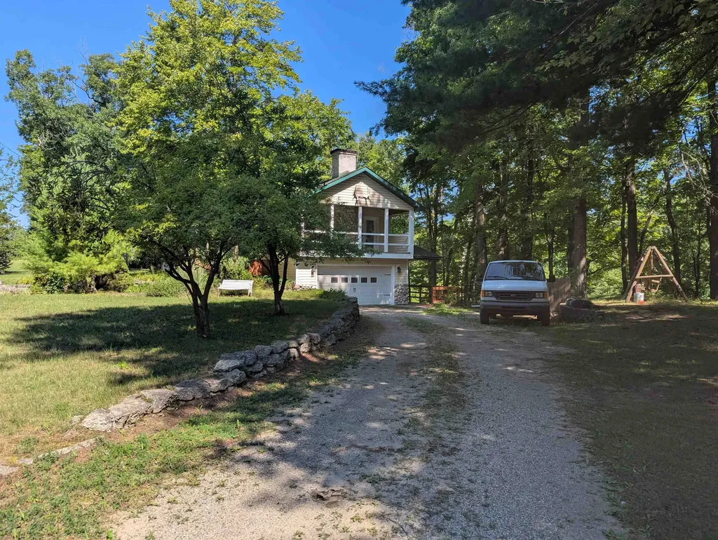 1620 N Michigan Arenac Township MI 48749