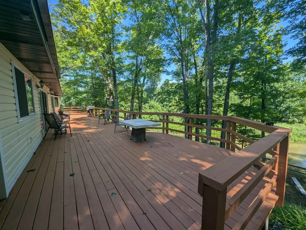 1620 N Michigan Arenac Township MI 48749