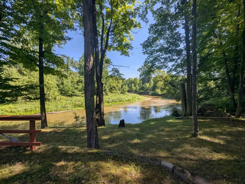1620 N Michigan Arenac Township MI 48749
