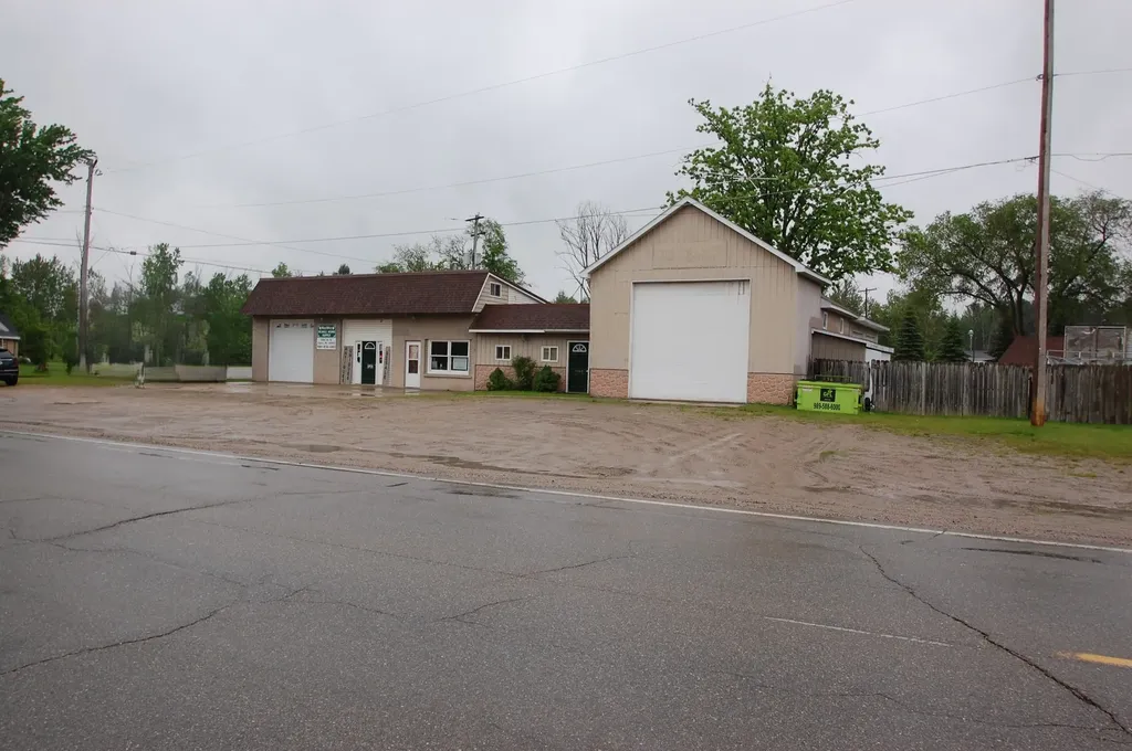 1486 N M-76 Moffatt Township MI 48610