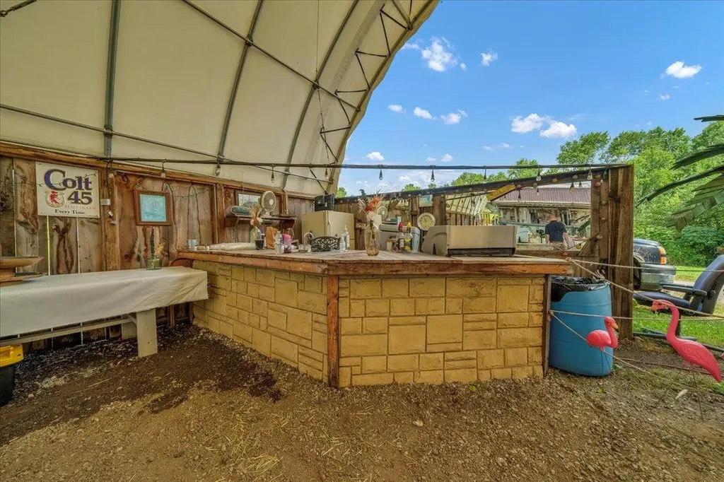 1870 M-65 Burleigh Township MI 48770