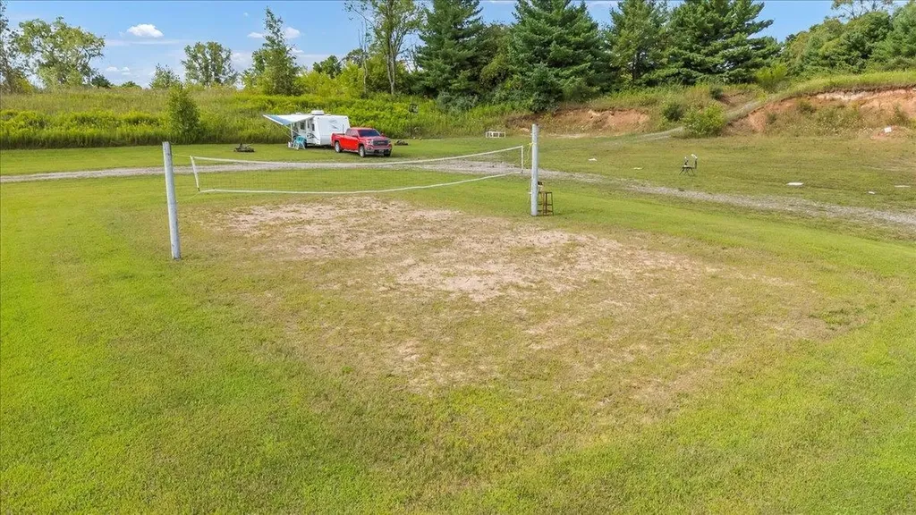 1870 M-65 Burleigh Township MI 48770