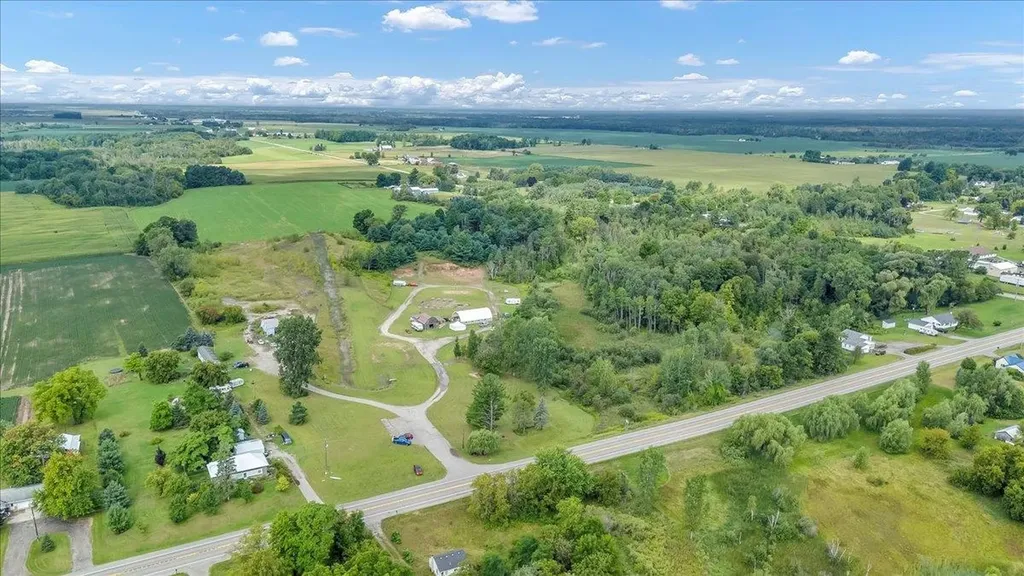 1870 M-65 Burleigh Township MI 48770