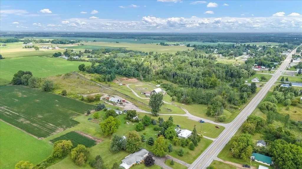 1870 M-65 Burleigh Township MI 48770