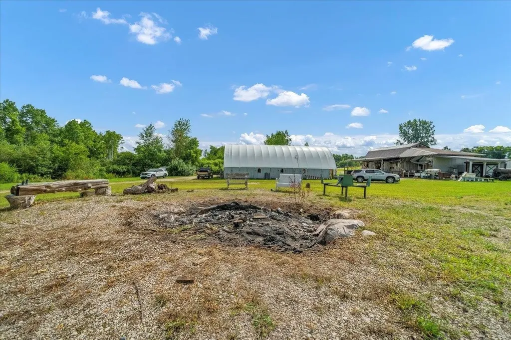 1870 M-65 Burleigh Township MI 48770