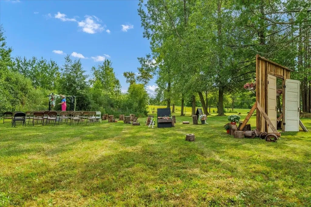 1870 M-65 Burleigh Township MI 48770