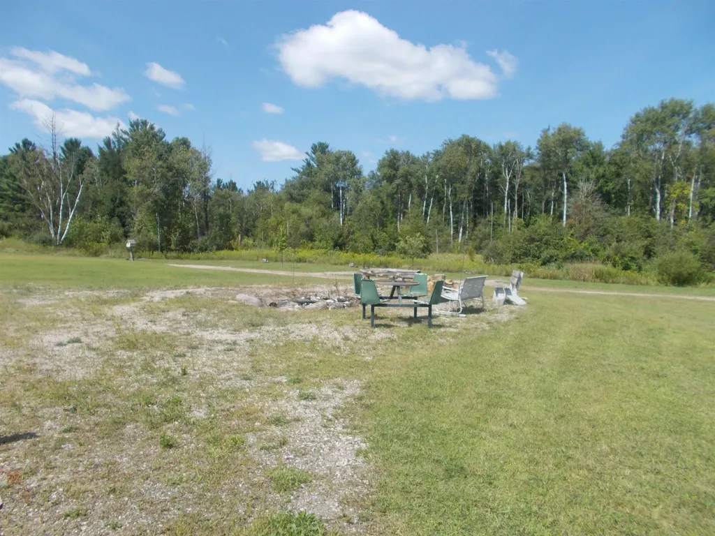 1870 M-65 Burleigh Township MI 48770