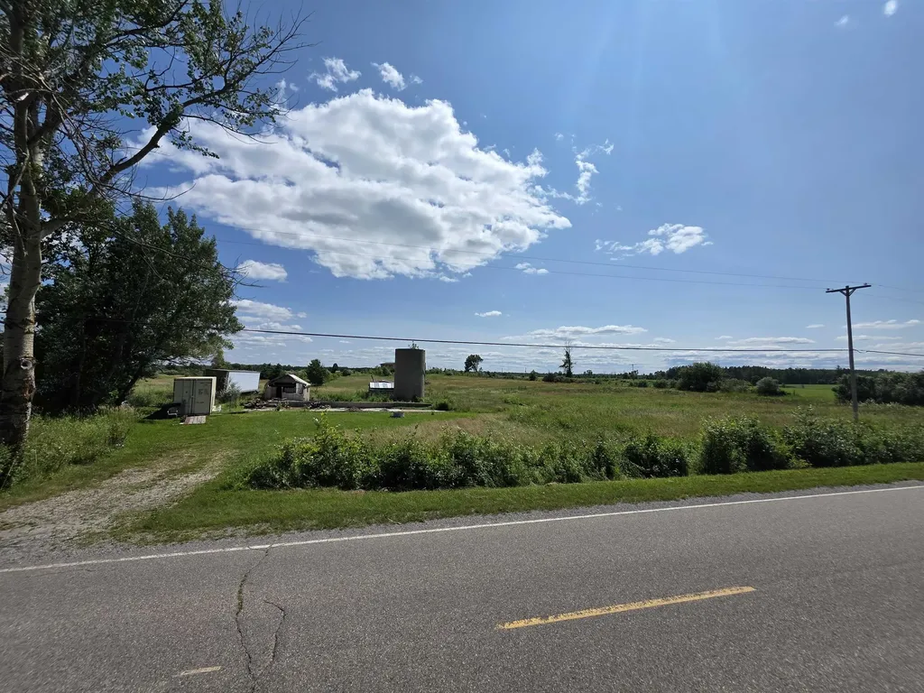 8229 Curtis Road Plainfield Township MI 48739