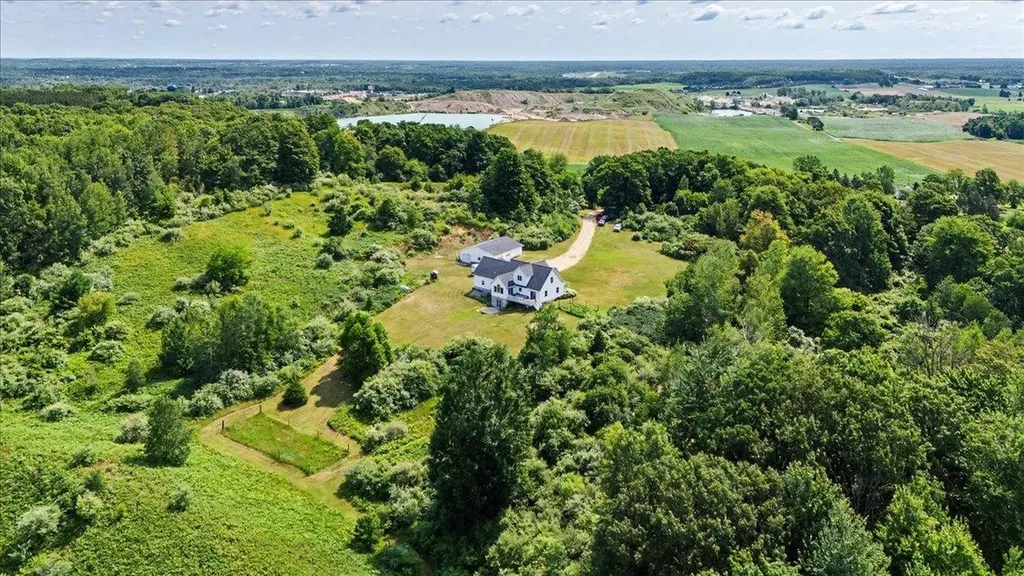 3186 Lake George Road Edwards Township MI 48661