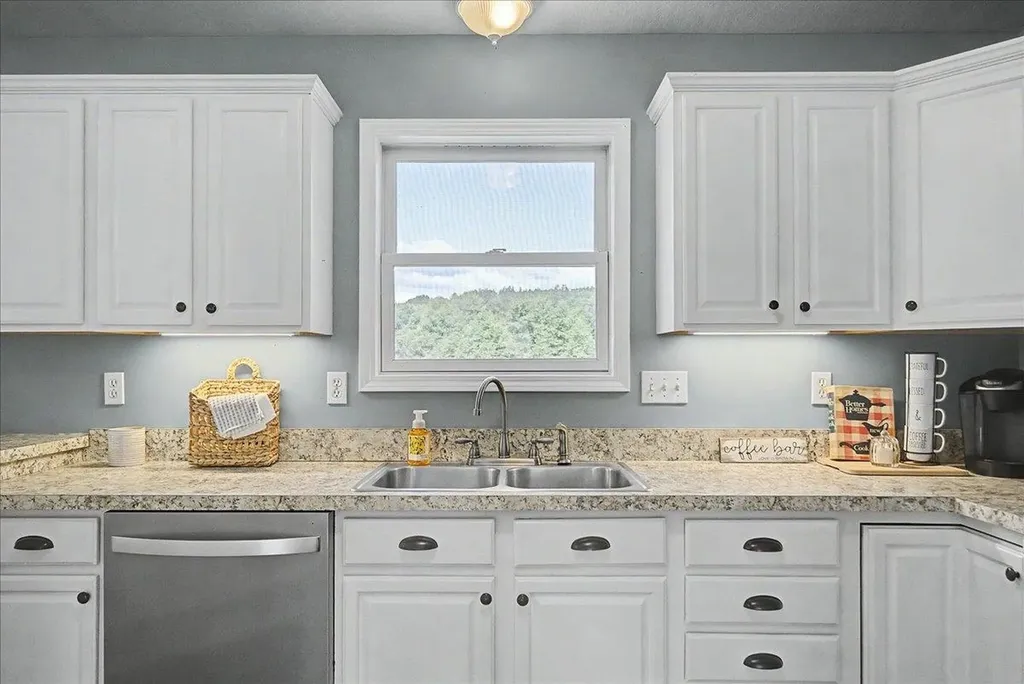 3186 Lake George Road Edwards Township MI 48661