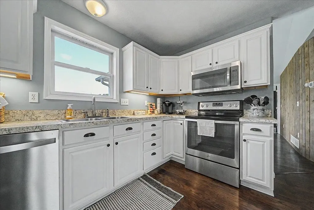 3186 Lake George Road Edwards Township MI 48661