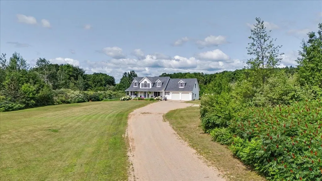 3186 Lake George Road Edwards Township MI 48661