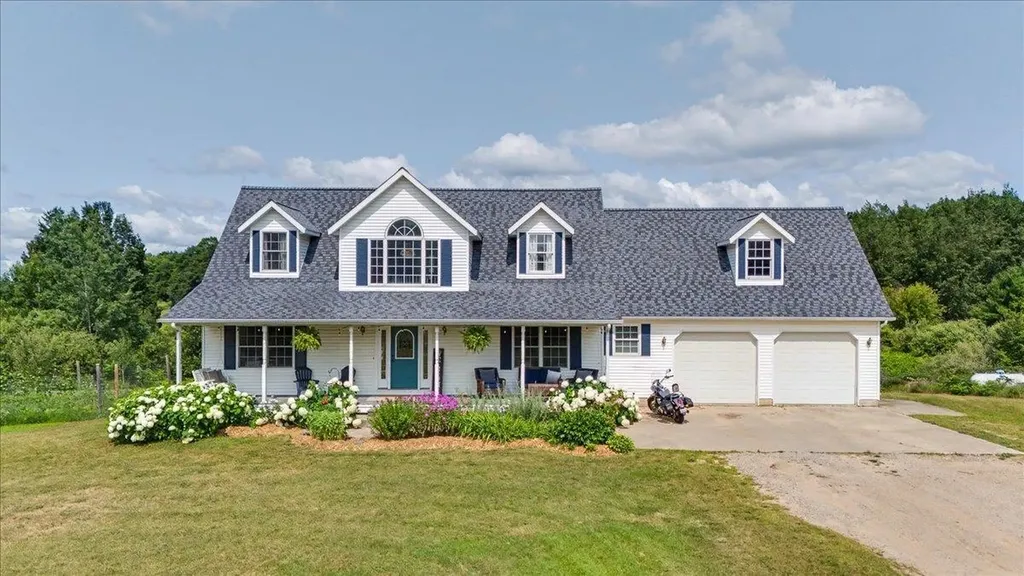 3186 Lake George Road Edwards Township MI 48661