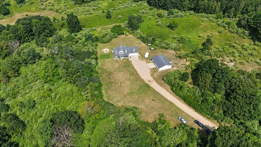 3186 Lake George Road Edwards Township MI 48661