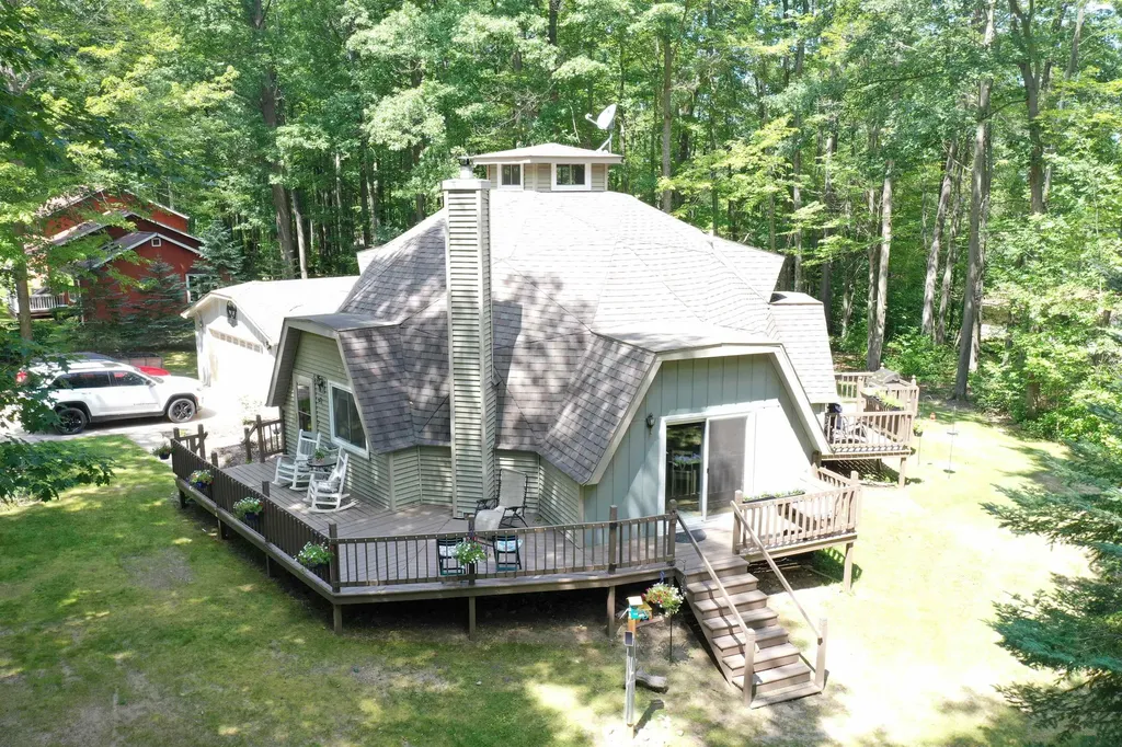 332 Maplewood Road Rose Township MI 48654