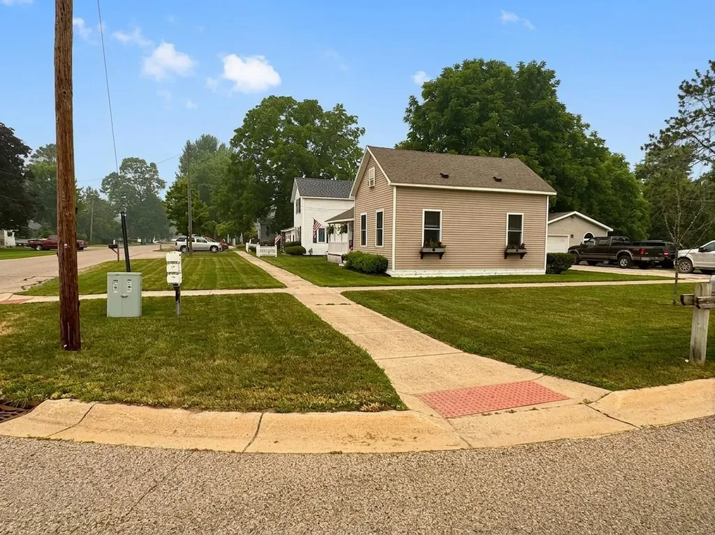 229 Sixth Avenue Tawas Township MI 48763