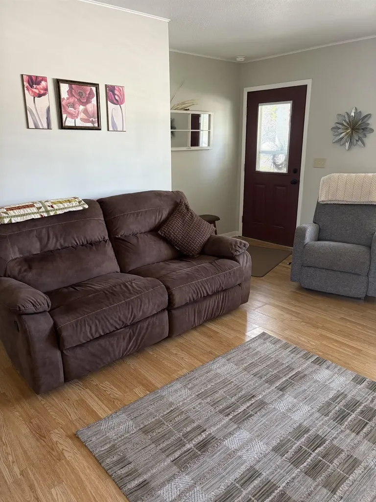 105 Third Avenue Tawas Township MI 48763