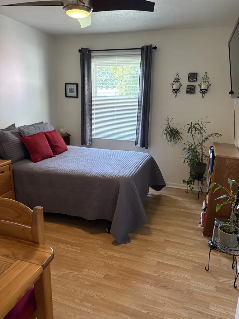 105 Third Avenue Tawas Township MI 48763